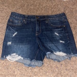 Seven 7 women’s distressed jean shorts